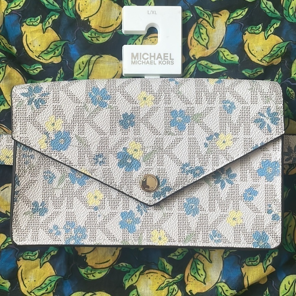 Brand New Michael Kors Vanilla w/ Blue & Yellow Flowers Belt Bag Fanny Pack